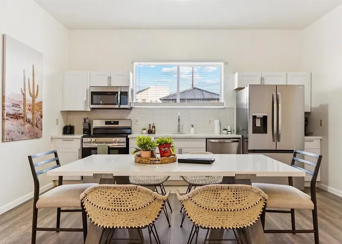 Relaxing Casita - Pool - - Prime Location Apartment Phoenix